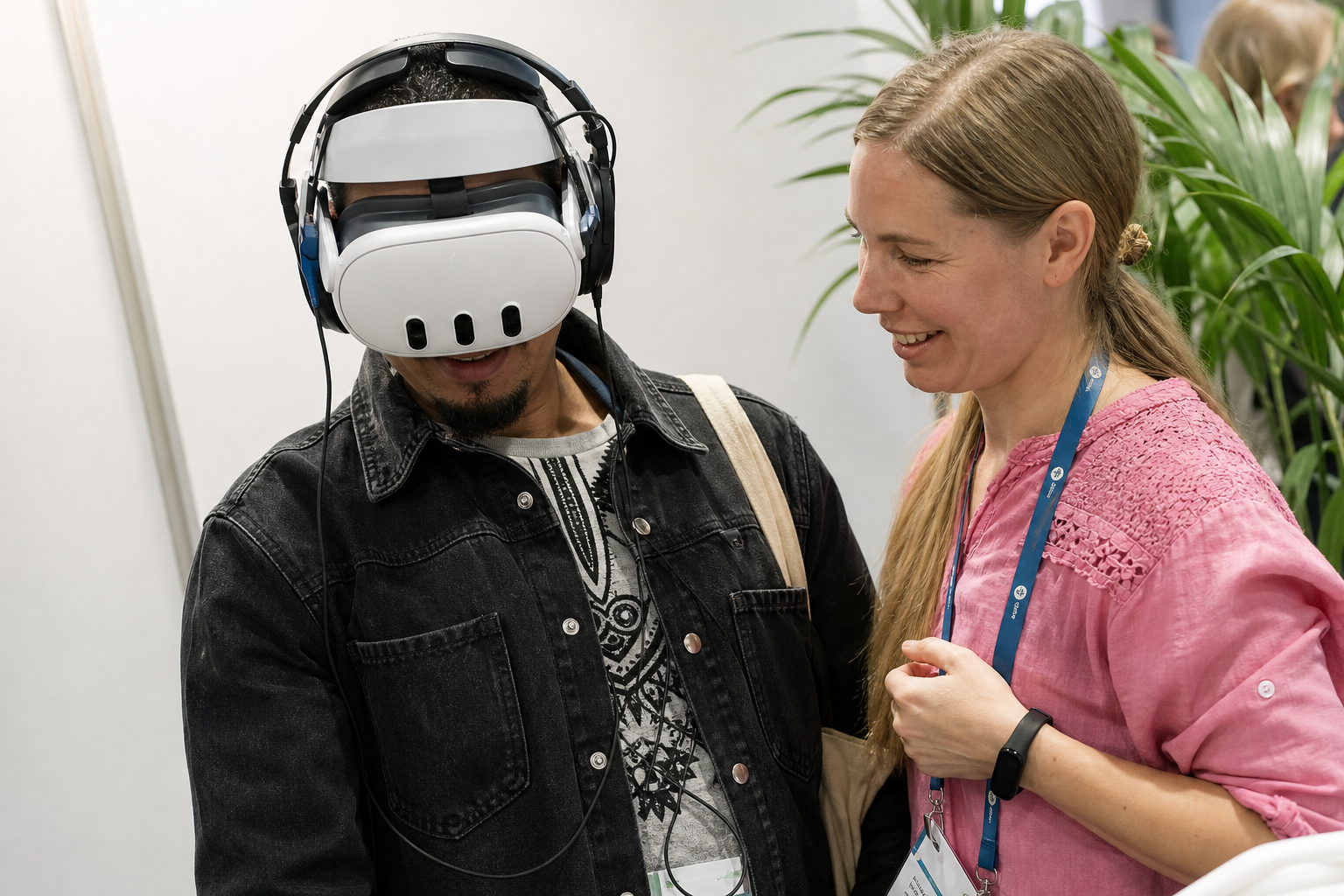 Deltagare använder ADX VR-headset under utbildning